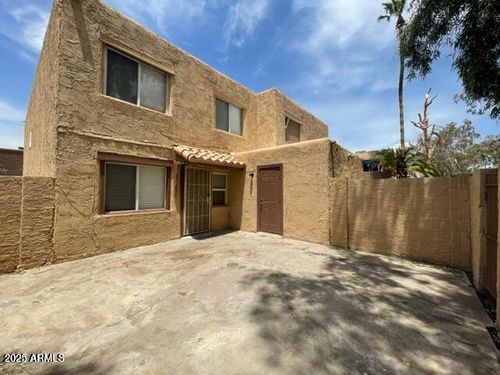 4714 E Pueblo Ave, Phoenix, AZ, 85040-2036 | Card Image