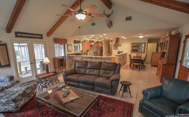 1401 Cedar Mesa Rd, Home with 3 bedrooms, 2 bathrooms and null parking in Tarpley TX | Image 14