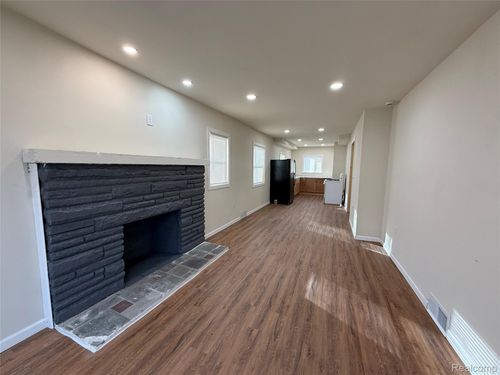 12151 Forrer St, Detroit, MI, 48227-4600 | Card Image