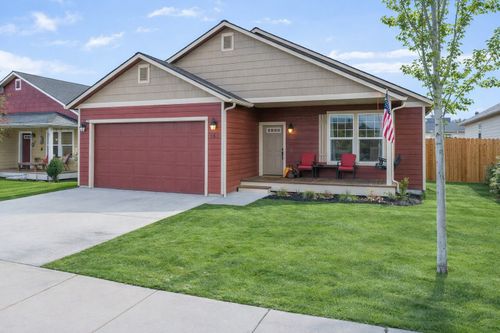161 Honeysuckle Ln, Hamilton, MT, 59840-3652 | Card Image