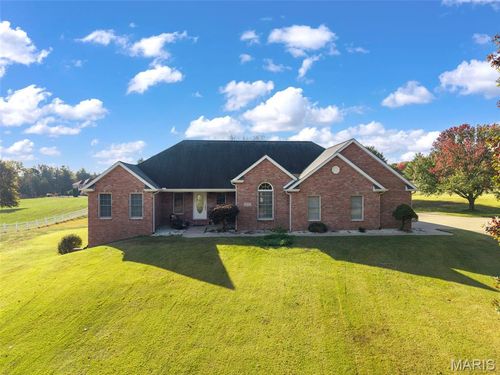 1537 County Road 618, Cape Girardeau, MO, 63701-9219 | Card Image