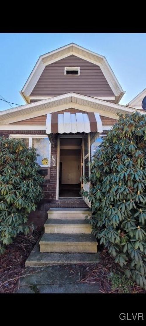 572 Corinne Ave, Johnstown, PA, 15906-1408 | Card Image