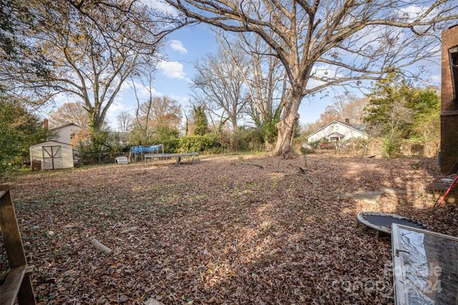 6619 The Plz, House other with 3 bedrooms, 2 bathrooms and null parking in Charlotte NC | Image 4