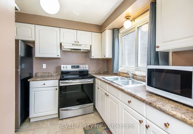 15 - 151 Linwell Rd, Condo with 3 bedrooms, 2 bathrooms and 1 parking in Saint Catharines ON | Image 10