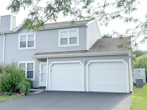 2034 Westview Ln, Round Lake Beach, IL, 60073-3743 | Card Image
