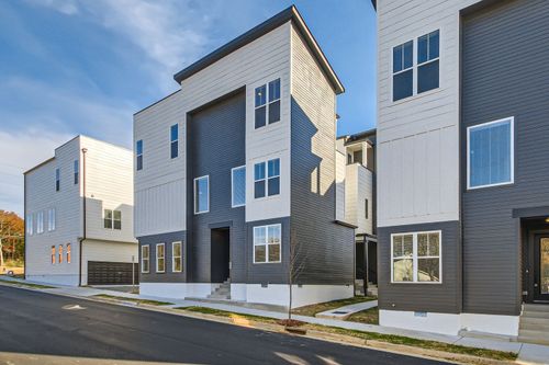 405 Serenity Ln, Nashville, TN, 37207 | Card Image
