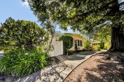 39 Laguna Seca Ct, Saint Helena, CA, 94574-1238 | Card Image