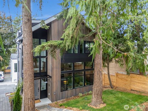 10719 2nd Ave Nw, Seattle, WA, 98177-4807 | Card Image