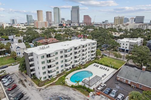 apt-405-406 W Azeele St, TAMPA, FL, 33606-2260 | Card Image