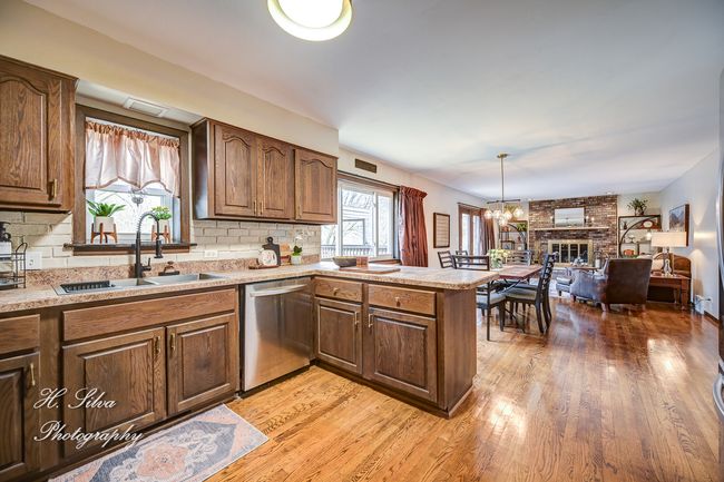 1402 Winaki Trl, House other with 4 bedrooms, 3 bathrooms and 2 parking in Algonquin IL | Image 10