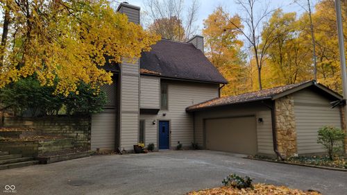 10801 Cyntheanne Rd, Fortville, IN, 46040-9649 | Card Image