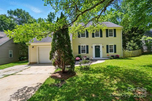 8014 Sherington Way, Charlotte, NC, 28227-3185 | Card Image