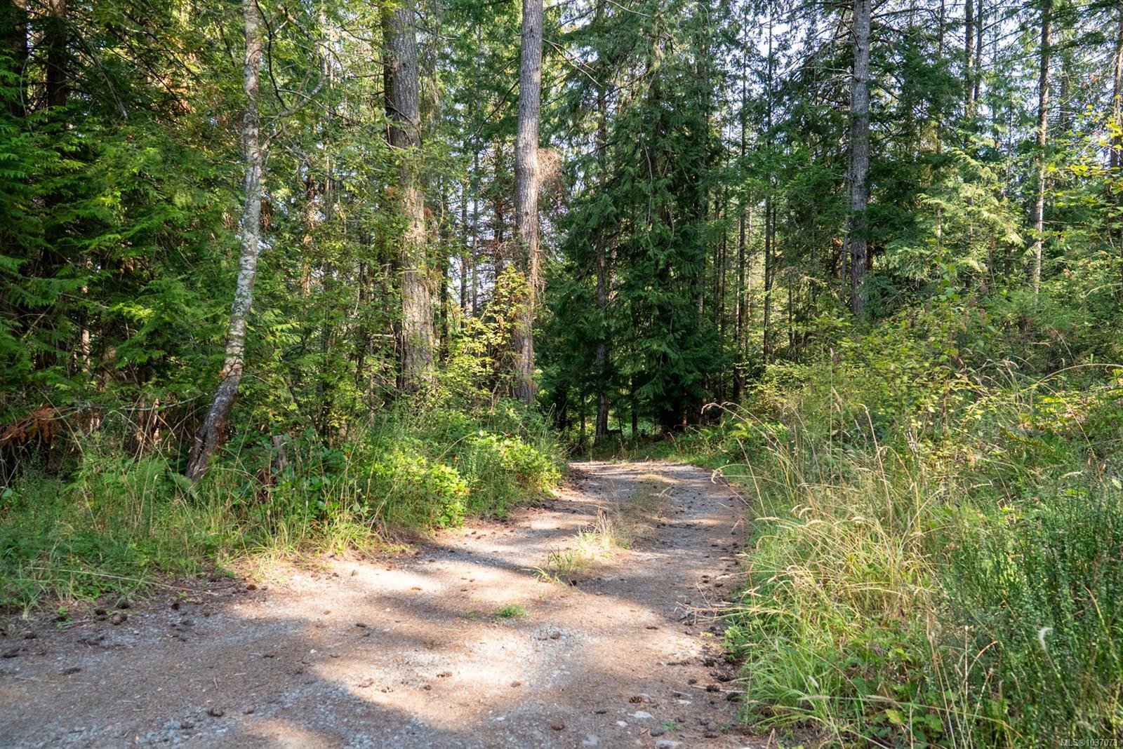 Residential in Pender Island 4