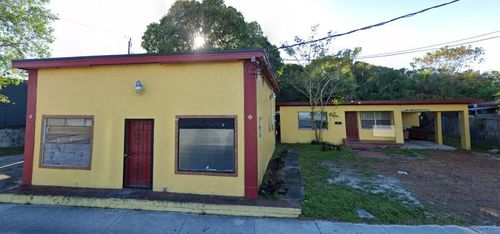 2733 President Barack Obama Hwy, Riviera Beach, FL, 33404-4120 | Card Image