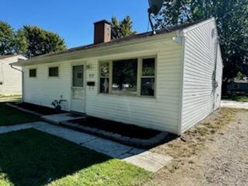 717 Glenwood Ave, Fostoria, OH, 44830-2726 | Card Image