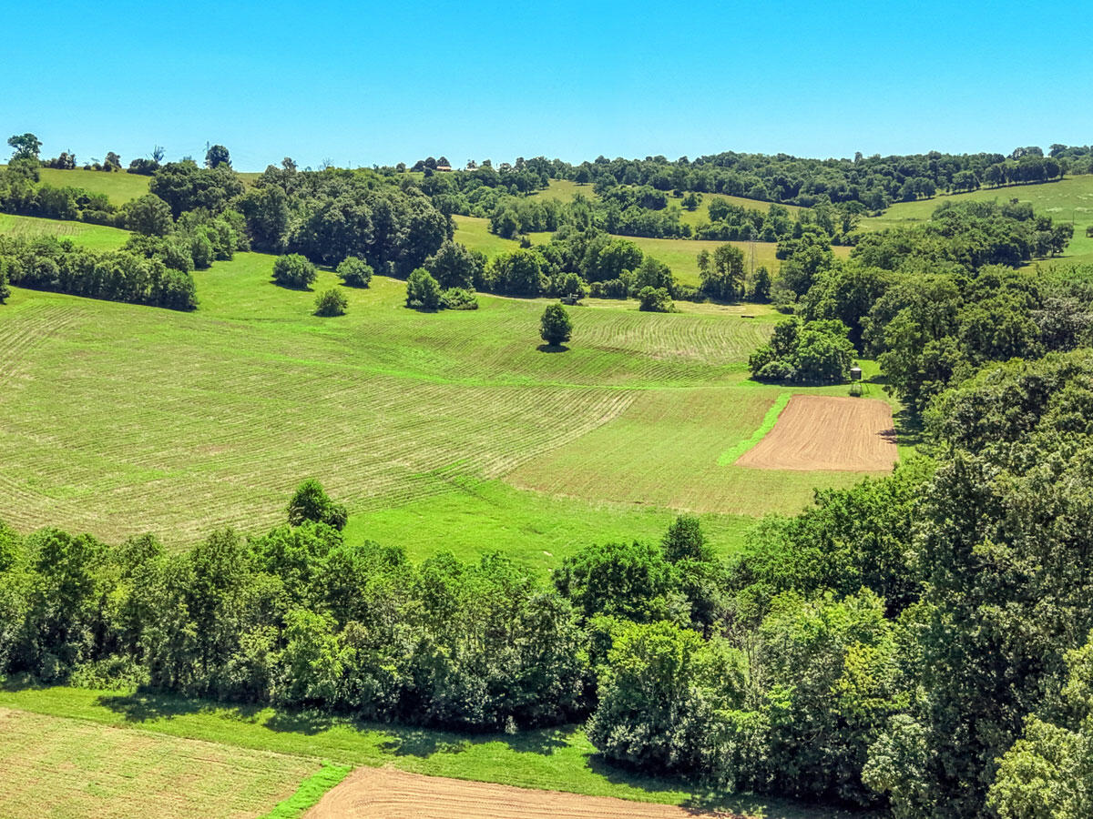 Land in Lancaster 5
