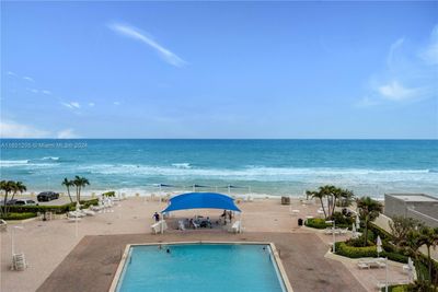 415 - 3180 S Ocean Dr, Condo with 1 bedrooms, 1 bathrooms and null parking in Hallandale Beach FL | Image 1