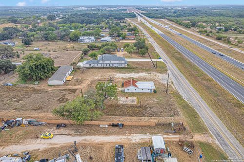18460 Interstate 37 S, Elmendorf, TX, 78112 | Card Image
