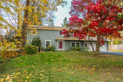 11 Dogwood Glen, House other with 4 bedrooms, 2 bathrooms and null parking in Penfield NY | Image 1