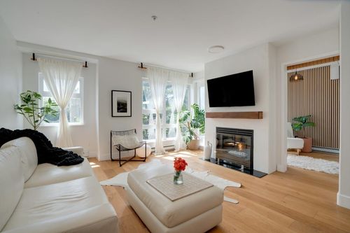 310-1823 W 7th Ave, Vancouver, BC, V6J5K5 | Card Image