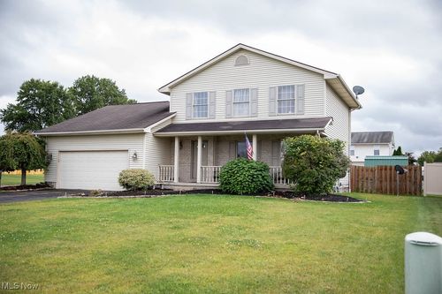5085 Winslow Dr, Mineral Ridge, OH, 44440-9440 | Card Image