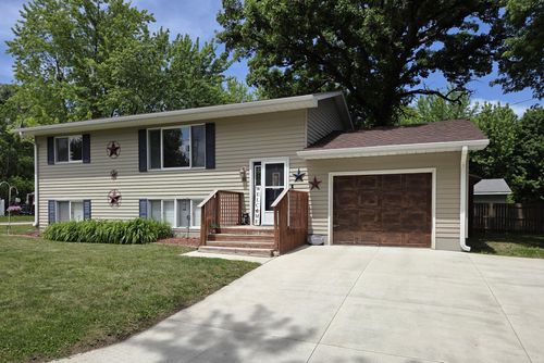 301 Se Fremont St, Brownsdale, MN, 55918-9001 | Card Image