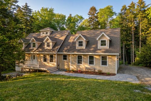39 Shackletons Way, Boothbay, ME, 04537-4500 | Card Image