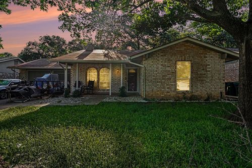 8810 Pertshire Street, San Antonio, TX, 78254 | Card Image