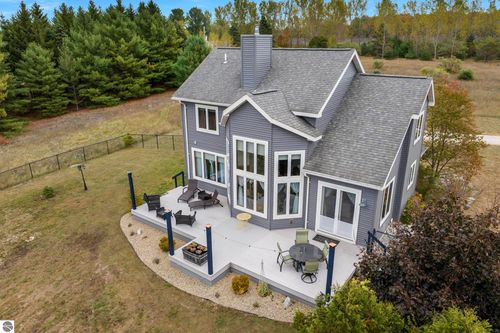 6536 Indian Hill Rd, Honor, MI, 49640-9487 | Card Image