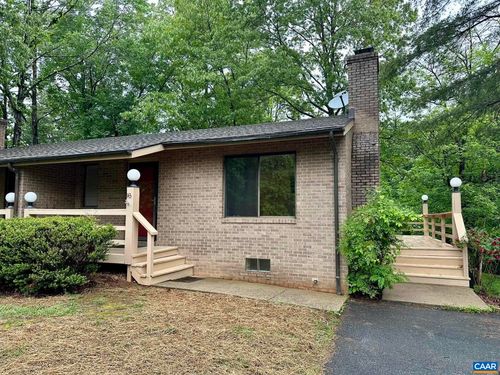 143 Lake Saponi Dr, BARBOURSVILLE, VA, 22923-2802 | Card Image