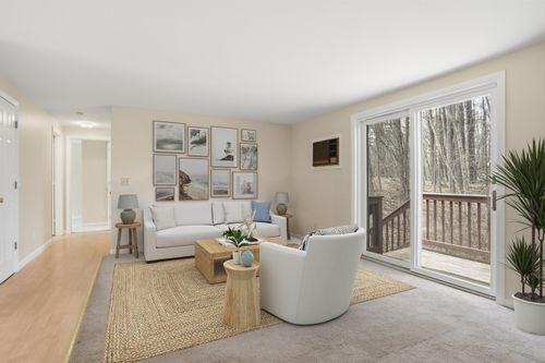 apt-8-23 Old Stage Coach Rd, Epping, NH, 03042-3415 | Card Image