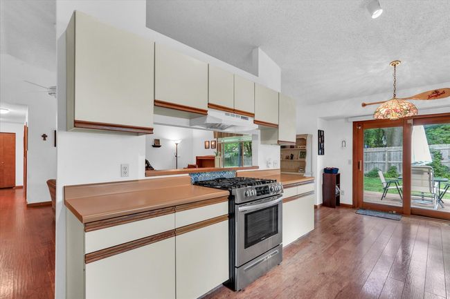 2805 Susan Stone Dr, House other with 3 bedrooms, 2 bathrooms and 2 parking in Urbana IL | Image 17