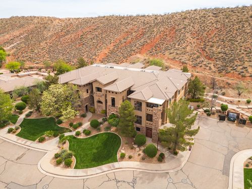 b6-90 N 6680 W, Hurricane, UT, 84737-6144 | Card Image