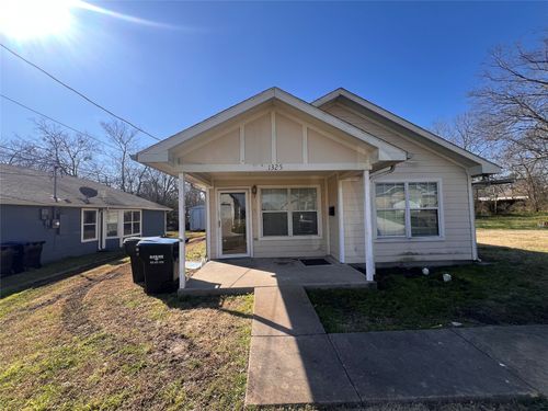1325 Hemphill St, Greenville, TX, 75401-4806 | Card Image