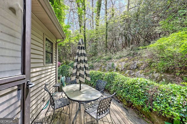 199 Stornoway Dr, Townhouse with 3 bedrooms, 2 bathrooms and 3 parking in Clayton GA | Image 19