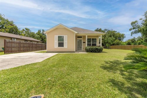 1708 Rosalee St, La Marque, TX, 77568-4039 | Card Image