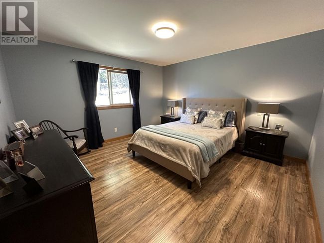 8396 Rainbow Country Road, House other with 3 bedrooms, 3 bathrooms and null parking in Bridge Lake BC | Image 24