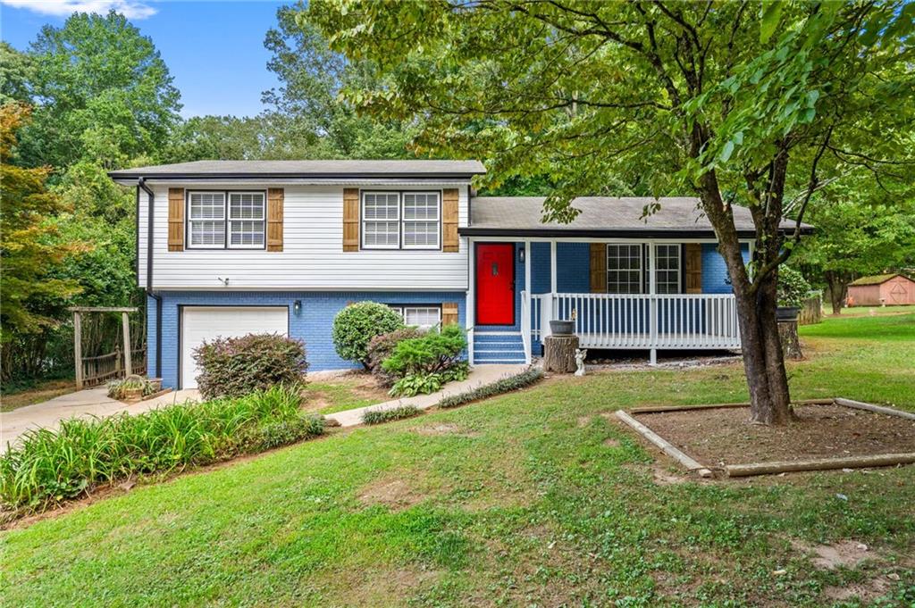 Douglas Ridge Trl, Douglasville, GA 30135