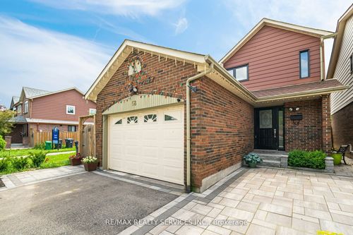 58 Foxacre Row, Brampton, ON, L6V3P5 | Card Image