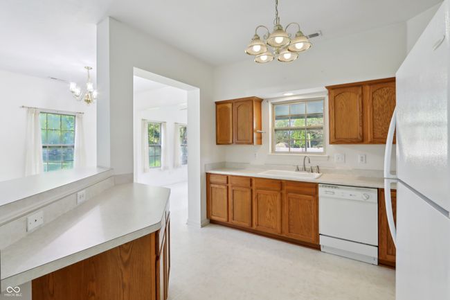 6017 Riva Ridge Dr, House other with 2 bedrooms, 2 bathrooms and null parking in Indianapolis IN | Image 8