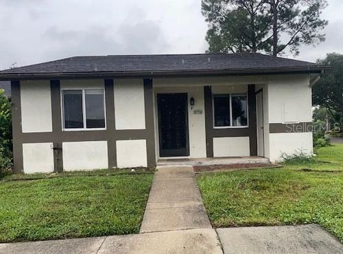 f-2242 Bancroft Circle N, PALM HARBOR, FL, 34683 | Card Image