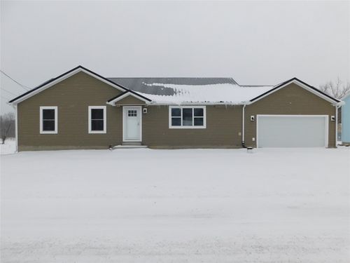 98 Elm St, Union City, PA, 16438-1309 | Card Image