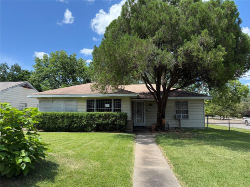 5500 Evergreen St, Houston, TX, 77081-6613 | Card Image