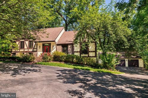 644 Robinson Ln, HAVERFORD, PA, 19041-1927 | Card Image