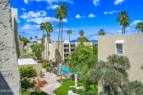 b215-7625 E Camelback Rd, Scottsdale, AZ, 85251-2105 | Card Image