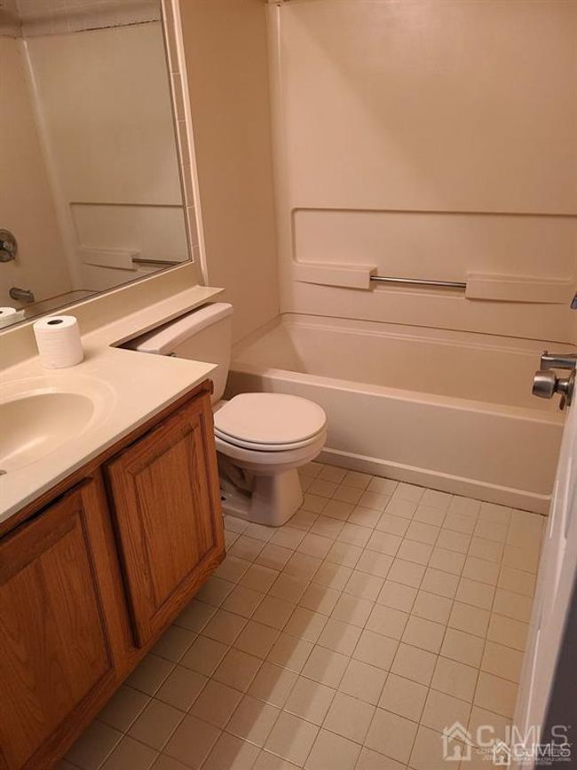 413 413 Waterford Drive, Sold in Edison Zoocasa