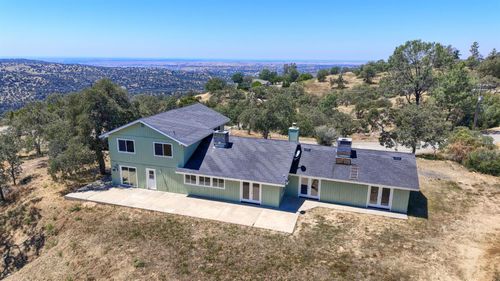 29567 Lilley Mountain Lane, Coarsegold, CA, 93614 | Card Image