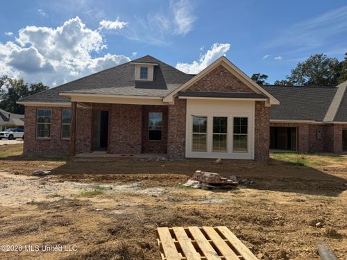 2111 Freedom Ring Dr, Brandon, MS, 39047-1828 | Card Image