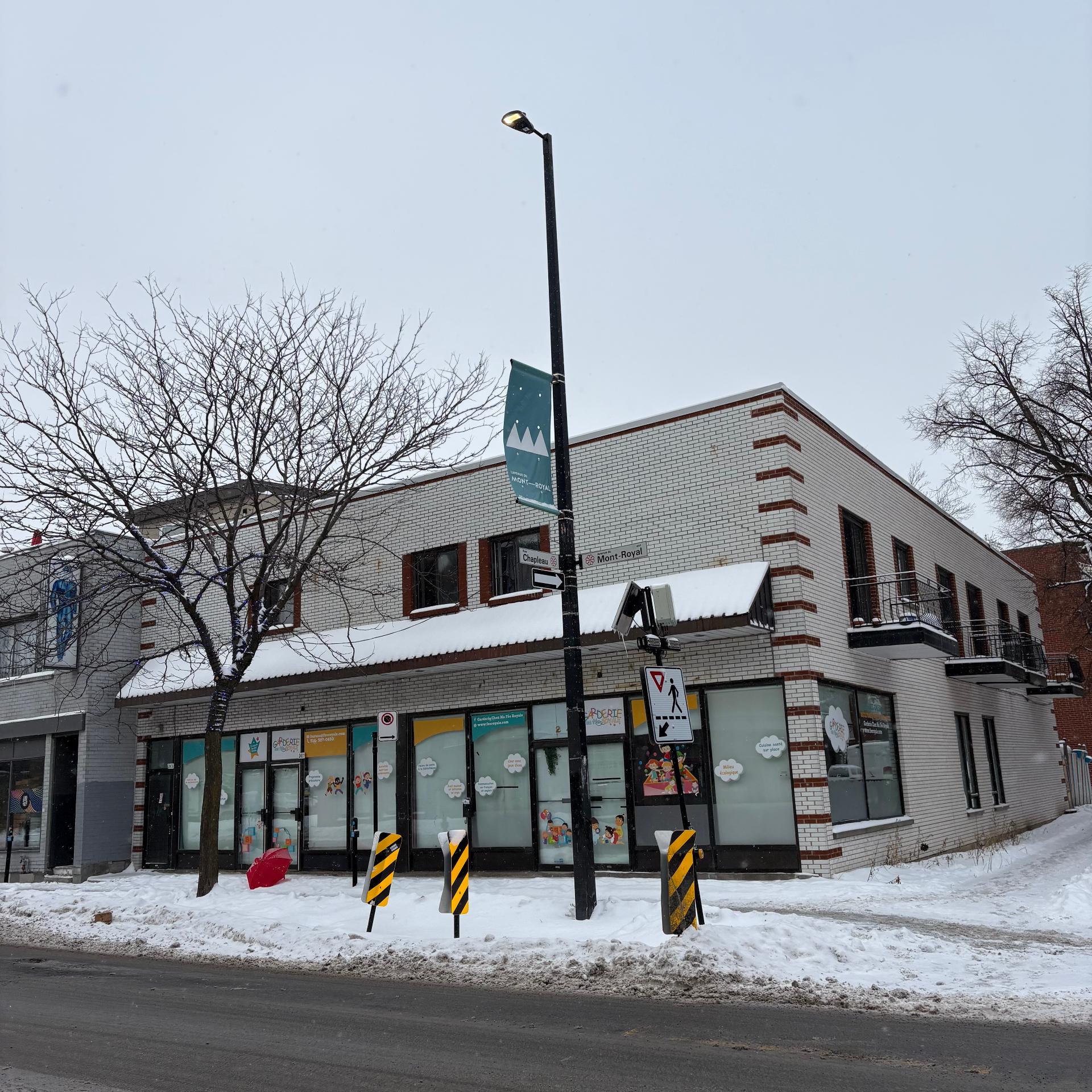 Commercial Sale in Montréal (Le Plateau-Mont-Royal) 2