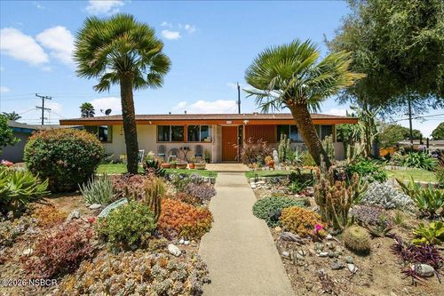 429 N Poppy St, Lompoc, CA, 93436-6204 | Card Image